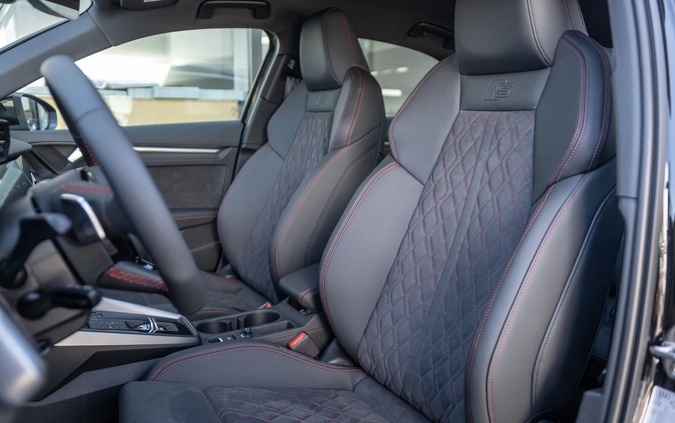 Audi A3 cena 161638 przebieg: 5, rok produkcji 2024 z Krotoszyn małe 301